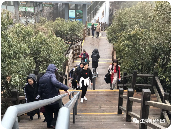 江苏皇冠集团女神节的旅游纪录